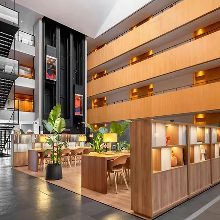 INNSiDE by Meliá Barcelona Aeropuerto-3